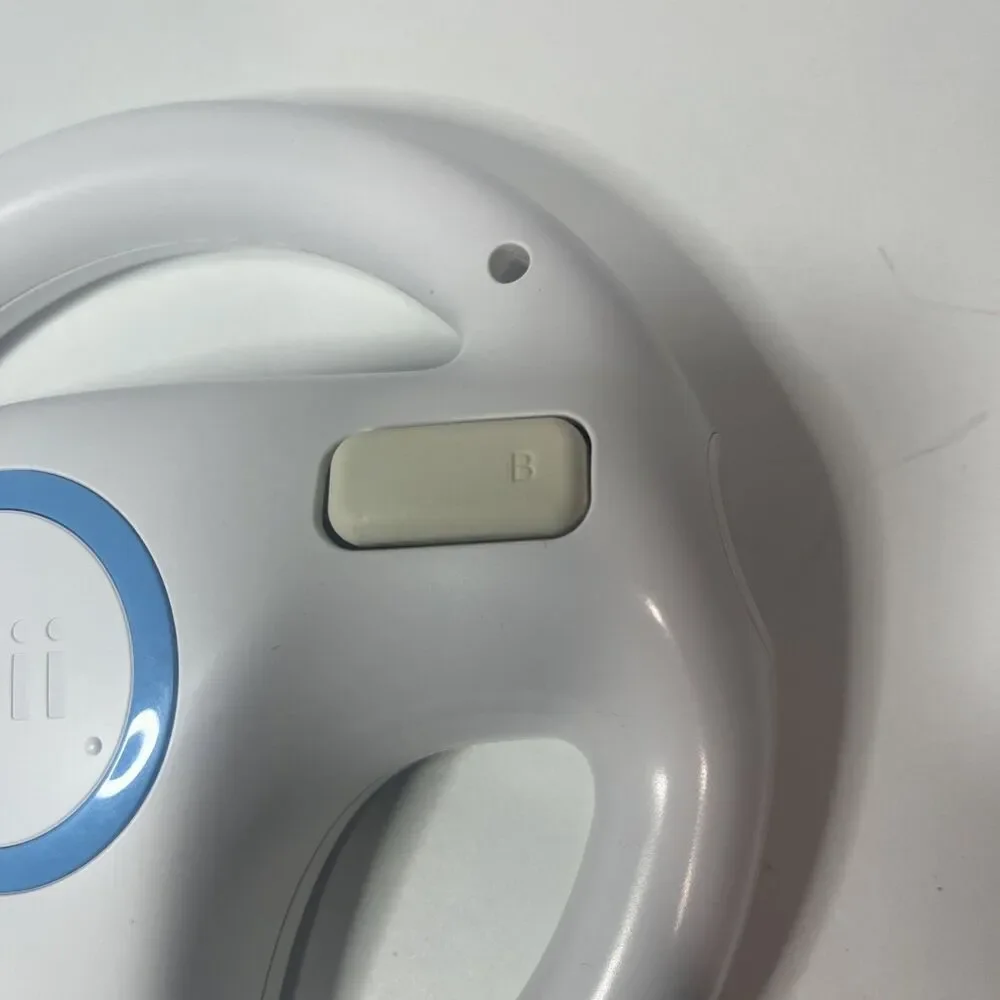 Official OEM Nintendo Wii Mario Kart Steering Wheel Controller White RVL-024